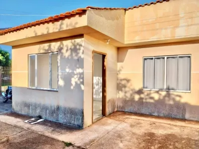 Casa com 2 Quartos à venda, 49m² no Cará-cará, Ponta Grossa