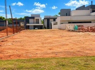 Lote/Terreno à venda, 300m² no Jardim Tereza Cristina, Jundiaí