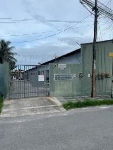 Casa de Condomínio com 2 Quartos para alugar, 70m² no Guaribas, Eusébio