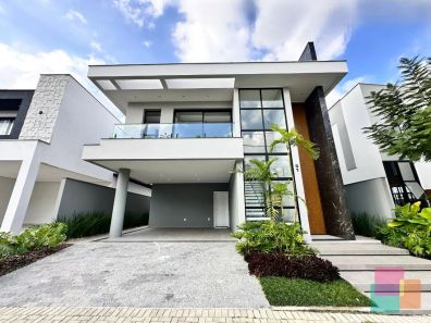 Casa de Condomínio com 3 Quartos à venda, 247m² no Vila Nova, Joinville