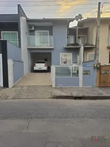 Sobrado com 3 Quartos à venda, 103m² no Nova Brasília, Joinville