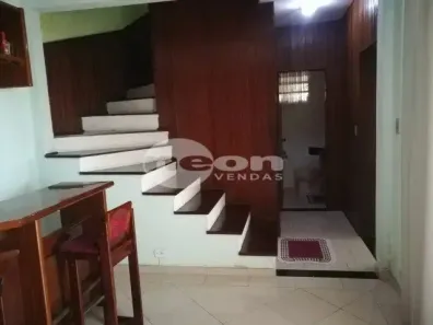 Sobrado com 2 Quartos à venda, 177m² no Jardim Santo Alberto, Santo André