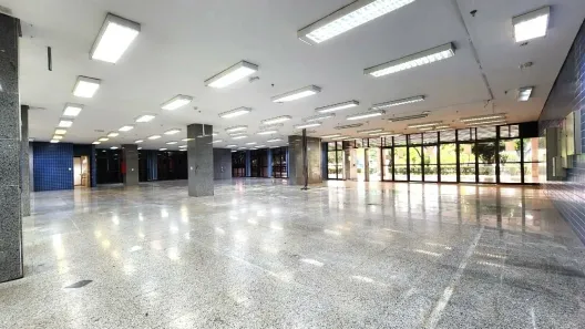 Ponto Comercial à venda, 751m² no Asa Sul, Brasília