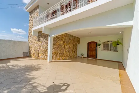 Sobrado com 4 Quartos à venda, 248m² no Jardim Nova Europa, Campinas