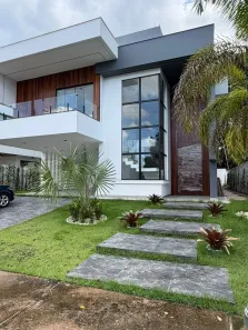 Casa de Condomínio com 3 Quartos à venda, 400m² no Ponta Negra, Manaus