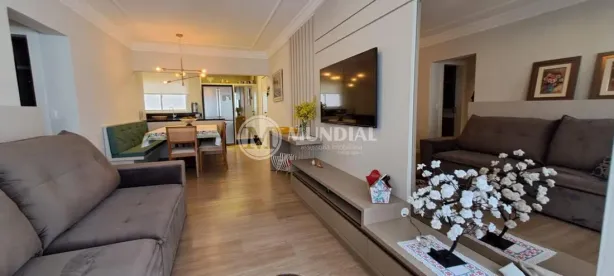 Apartamento com 3 Quartos para alugar, 105m² no Centro, Balneário Camboriú