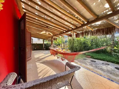 Casa de Condomínio com 3 Quartos à venda, 250m² no Balneário Praia do Pernambuco, Guarujá