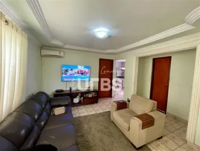 Casa com 2 Quartos à venda, 200m² no Parque Atheneu, Goiânia