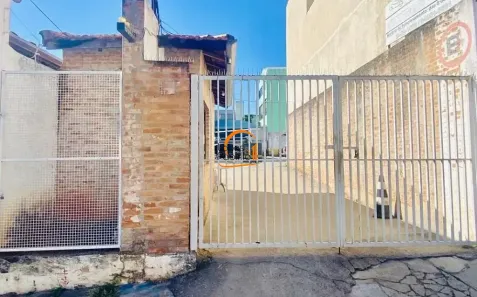 à venda, 444m² no Centro, Atibaia
