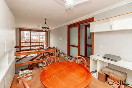 Casa de Condomínio com 4 Quartos à venda, 169m² no Hípica, Porto Alegre