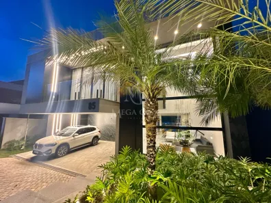 Casa de Condomínio com 4 Quartos à venda, 450m² no São Pedro, Juiz de Fora