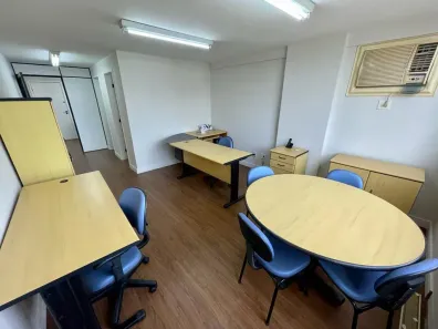 Sala Comercial à venda, 40m² no Santa Lúcia, Vitória