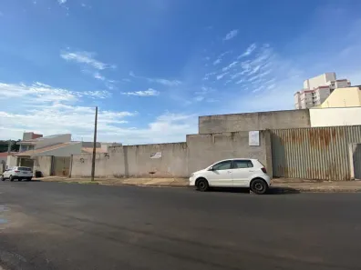 Galpão/Depósito/Armazém à venda, 800m² no Jardim São Carlos, São Carlos