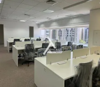 Sala Comercial para alugar, 300m² no Cidade Monções, São Paulo