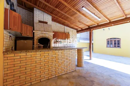 Casa com 4 Quartos à venda, 310m² no Hauer, Curitiba