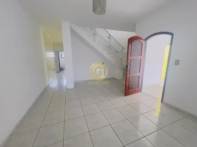 Sobrado com 4 Quartos à venda, 140m² no Parque dos Príncipes, Jacareí