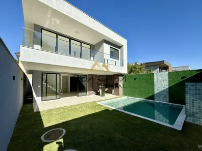 Casa de Condomínio com 4 Quartos à venda, 200m² no Vargem Pequena, Rio de Janeiro