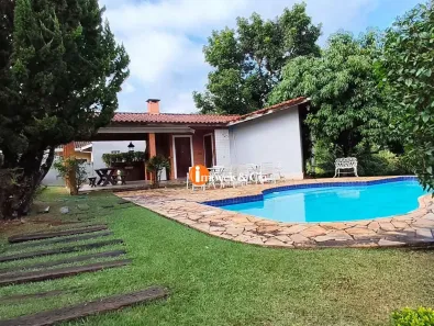 Casa com 5 Quartos para venda ou aluguel, 390m² no Jardim Estância Brasil, Atibaia