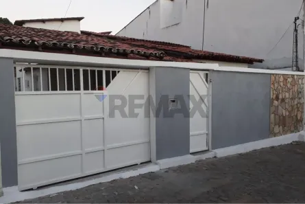 Casa com 6 Quartos à venda, 156m² no São Judas Tadeu, Jequié