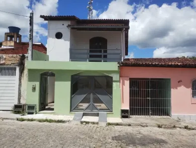 Casa com 4 Quartos à venda, 123m² no Praça Kennedy, Alagoinhas