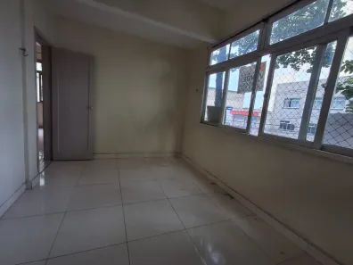 Apartamento com 2 Quartos à venda, 61m² no Aterrado, Volta Redonda