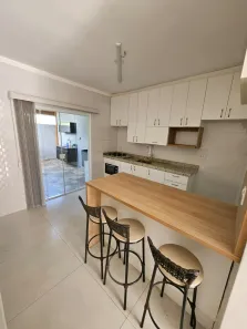 Casa com 2 Quartos para alugar, 70m² no Residencial Algarve, Mogi das Cruzes