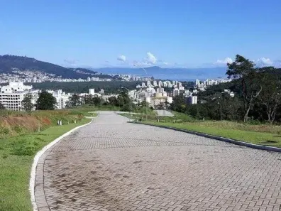 Lote/Terreno à venda, 495m² no Itacorubi, Florianópolis