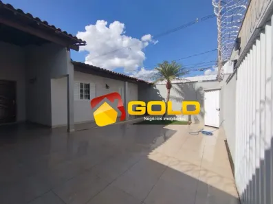 Casa com 3 Quartos à venda, 160m² no Cidade Jardim, Uberlândia