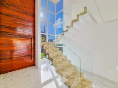 Casa de Condomínio com 4 Quartos à venda, 251m² no Cidade Alpha, Eusébio