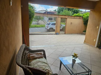 Casa com 4 Quartos à venda, 236m² no Vila Nogueira, Campinas