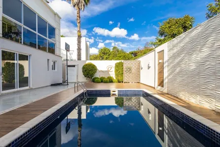 Casa de Condomínio com 4 Quartos para alugar, 380m² no Pilarzinho, Curitiba