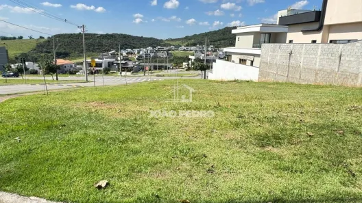 Lote/Terreno à venda, 440m² no Condomínio Quinta das Palmeiras, Taubaté