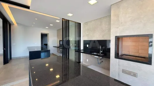 Casa de Condomínio com 4 Quartos à venda, 298m² no Gávea, Uberlândia