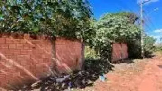 Lote/Terreno à venda, 372m² no , Arinos