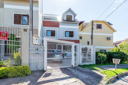 Casa com 3 Quartos à venda, 156m² no Espírito Santo, Porto Alegre
