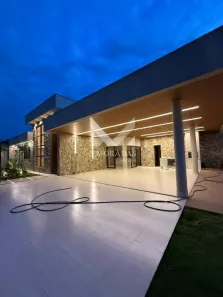 Casa com 4 Quartos à venda, 242m² no Jardim Europa, Goiânia