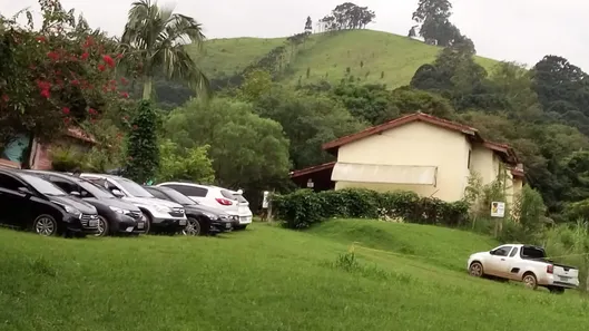 Fazenda/Sítio com 12 Quartos à venda, 900m² no Centro, Joanópolis