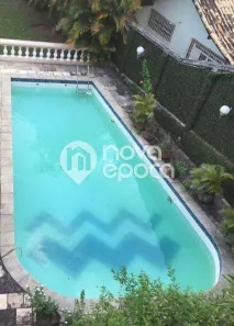 Casa de Condomínio com 4 Quartos à venda, 445m² no Jardim Guanabara, Rio de Janeiro