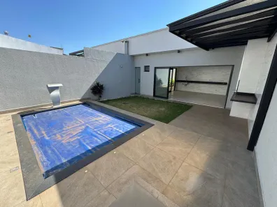 Casa com 3 Quartos à venda, 210m² no Cardoso Continuação, Aparecida de Goiânia
