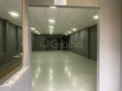 Ponto Comercial à venda, 287m² no Estreito, Florianópolis