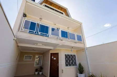 Casa com 3 Quartos à venda, 170m² no Costeira, São José dos Pinhais