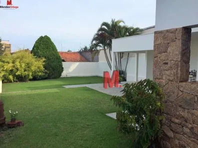 Casa com 3 Quartos para venda ou aluguel, 340m² no Centro, Boituva