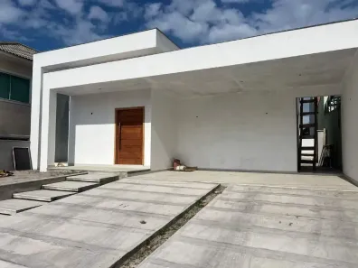 Casa de Condomínio com 3 Quartos à venda, 150m² no Havaí, Araruama