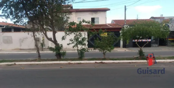 Casa com 3 Quartos à venda, 300m² no Esplanada Santa Helena, Taubaté