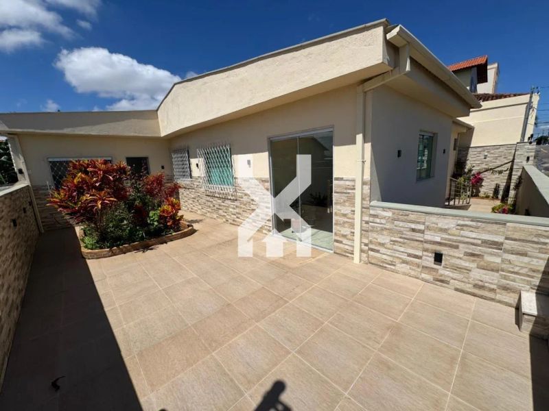 Casa com 4 quartos — Santa Rosa, Belo Horizonte