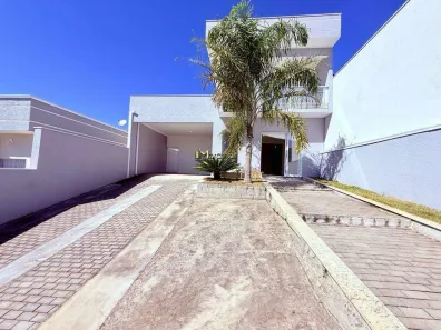 Casa de Condomínio com 3 Quartos para alugar, 140m² no Condomínio Portal da Serra, Bragança Paulista