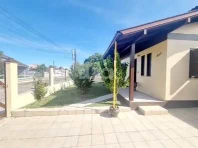 Sobrado com 3 Quartos à venda, 200m² no Torres, Torres