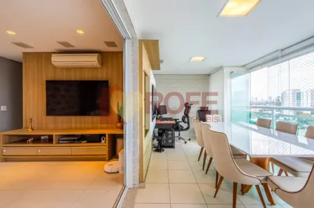 Apartamento com 4 Quartos à venda, 243m² no Jardim Caravelas, São Paulo