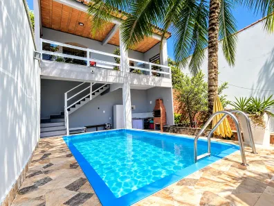 Casa com 2 Quartos à venda, 120m² no Praça Seca, Rio de Janeiro