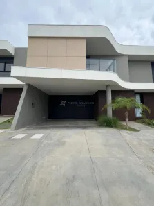 Casa de Condomínio com 3 Quartos para alugar, 157m² no Jardim Paraíso, Maringá